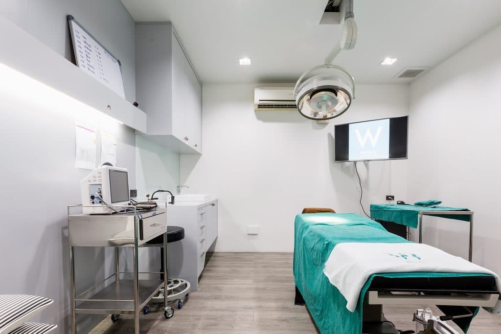 รีวิวทำคาง คลินิกศัลยกรรมผ่าตัดคาง We Clinic